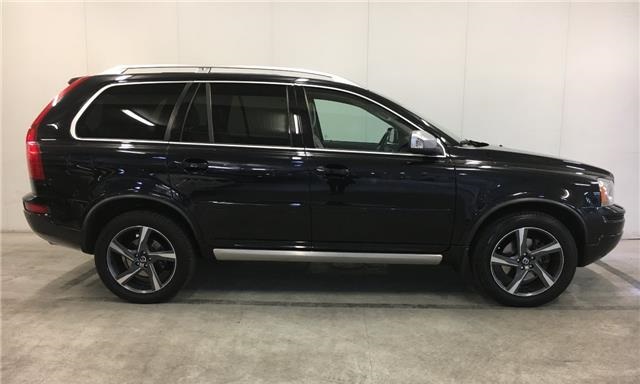 Left hand drive VOLVO XC 90 D5 R-Design 7pl. AWD Aut. 200CV Spanish Reg